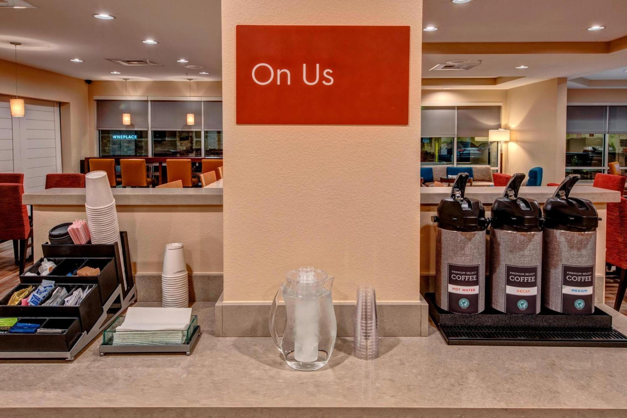 Towneplace Suites By Marriott Χοτ Σπρινγκς Εξωτερικό φωτογραφία