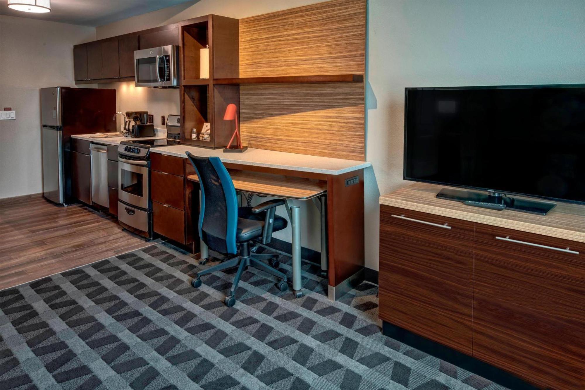 Towneplace Suites By Marriott Χοτ Σπρινγκς Εξωτερικό φωτογραφία